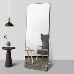 Decorative Accent Mirror - Quirked Elegance