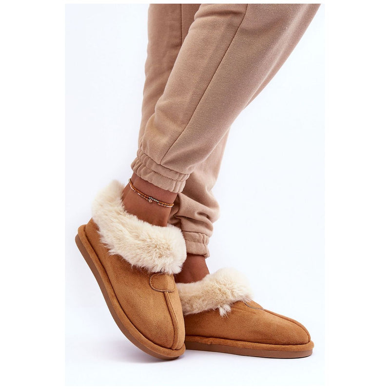 Slippers model 188685 Step in style - Quirked Elegance