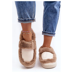 Slippers model 189096 Step in style - Quirked Elegance