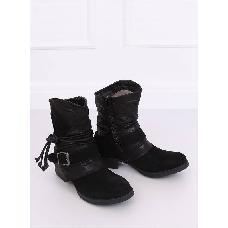 Women's Boots - Quirked Elegance