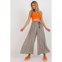 Women trousers model 183482 Och Bella - Quirked Elegance